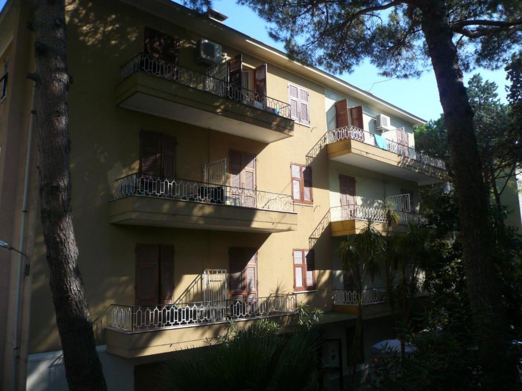 Hotel Arco Del Sole Lavagna Exterior photo